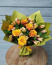Букет цветов из:  Альстромерии и Розы в Мотяково