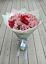 Букет цветов из:  Альстромерии #REPLACE_PRED# Мотяково
