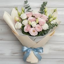 Букет цветов из:  Лизиантусы в Мотяково