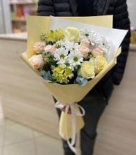Букет цветов из:  Альстромерии, Розы и Хризантемы в Мотяково