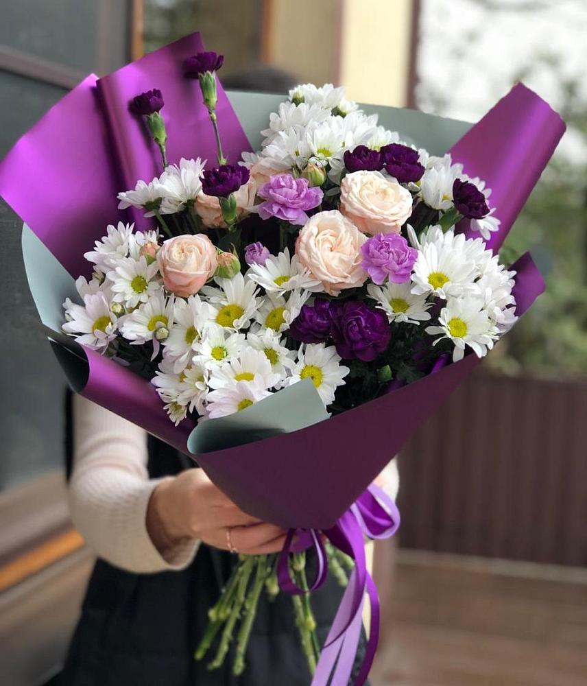 Букет цветов из: Хризантемы, Гвоздики и Розы в Мотяково