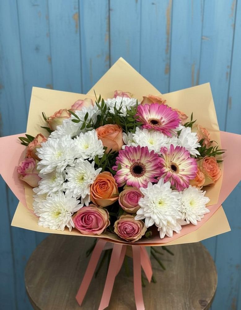 Букет цветов из: Розы, Герберы и Хризантемы в Мотяково