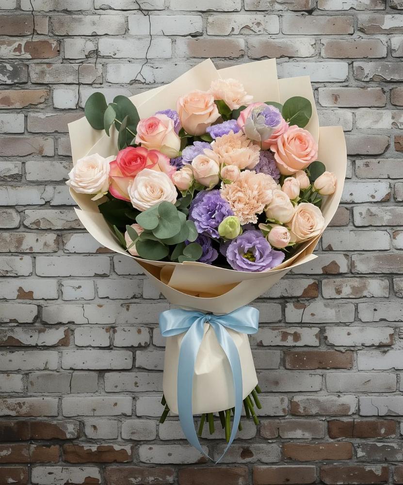 Букет цветов из: Розы, Лизиантусы и Гвоздики в Мотяково