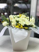 Композиция бриллиант в Мотяково Цветочная композиция из Розы в Мотяково