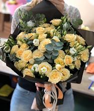 Букет цветов из:  Розы и Лизиантусы в Мотяково