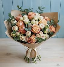 Букет цветов из:  Альстромерии и Розы в Мотяково